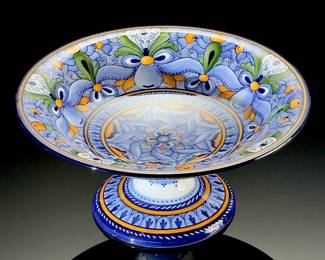 Mila Donati Hand Painted Faenza Majolica
Italian Ceramic Pedestal Dish