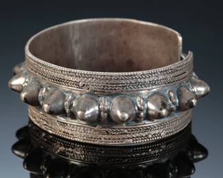 Omani Silver Banagir Bu Shawk Spike Cuff Bracelet
