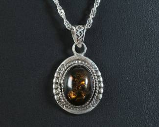 Navajo Sterling Silver & Amber Pendant Necklace Native American Jewelry