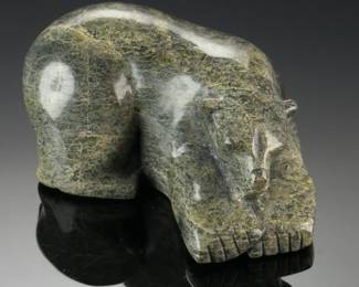 Inuit Carved Crouching Bear Sculpture Serpentine Stone Figure Signed