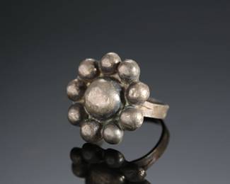 Vintage Mexican Silver Puffy Flower Ring