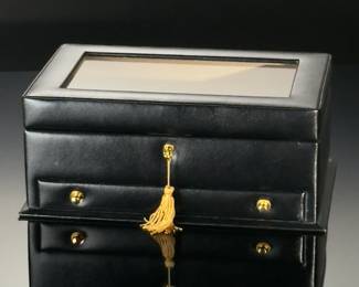Saracen Executive 36 Slot Pen Display Case