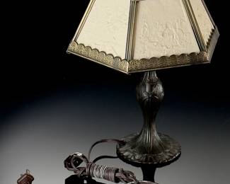 Vintage 6- Panel Hexagonal Lithophane Desk Lamp