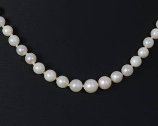 Antique Graduated Pearl Necklace 19” long
