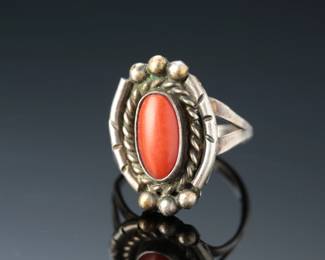Vintage Navajo Silver & Coral Ring SZ: 5.75 Native American Jewelry