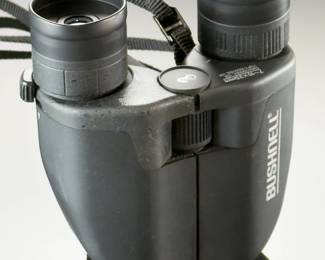 Bushnell 7-15x25mm Zoom Compact Binoculars with Case