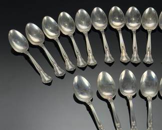 Lot of 24 Gorham Chantilly Sterling Silver Teaspoons Flatware