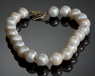7.5” Pearl Bracelet 14k Gold PJs Clasp