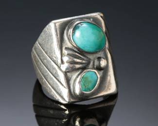Vintage Navajo Silver & Turquoise Ring SZ: 8.5 Native American Jewelry