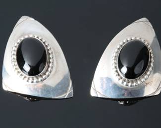 Navajo Wesley Yellowhorse Sterling Silver & Onyx Earrings Native American Jewelry
