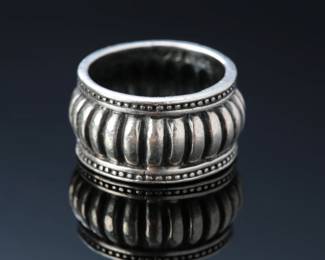 Sterling Silver Ring SZ: 7