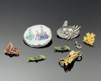 Lot of Vintage Pins Brooches and Pendants