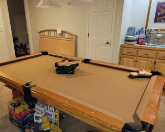 Pool table