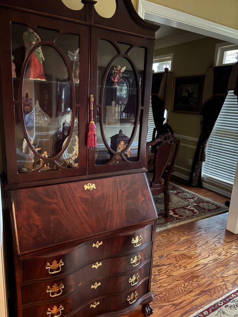 Secretary by Jasper