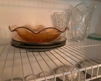 Dishes/vases