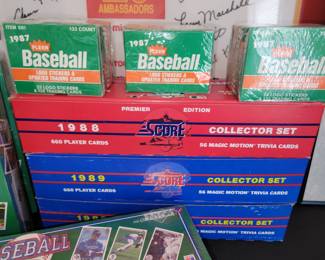 Baseball cards & collectibles