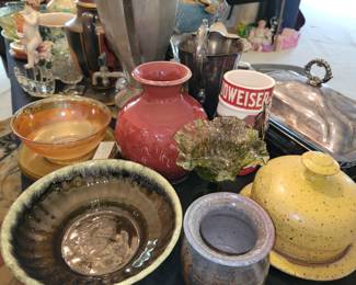 Hull, signed pottery
