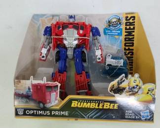 New transformers Optimus prime action figure