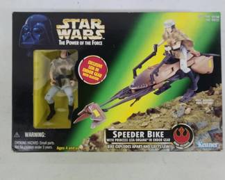 Star wars power of the Force speeder bike playset