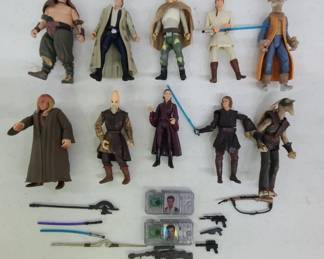 Assorted Star wars action figures