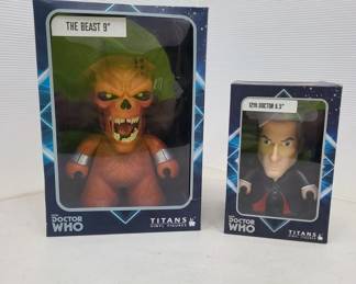 Doctor who Titans vinyl figures