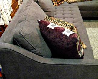 Haverty's Sectional Sofa Hunter Green