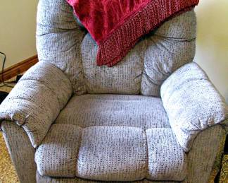 Set of Matching Push Button Power Recliners