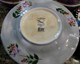 Wildflower Whisper Dishes Set by Gibson Designs