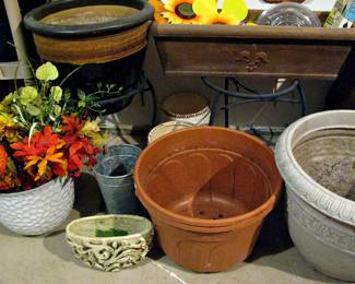 Outdoor Pots and Planters