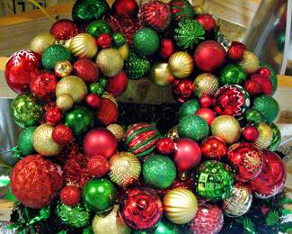 Christmas Ornament Wreath