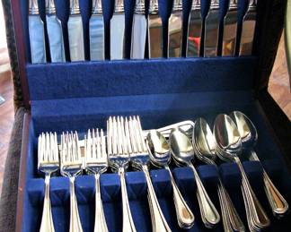 Flatware Set