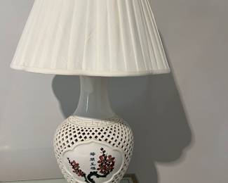 Blanc de Chine "5 Blessings" lamp