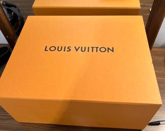 Empty box