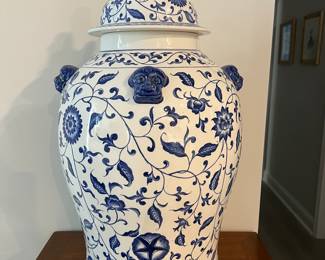 Large ginger jar