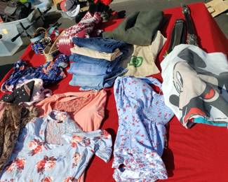 Girls clothing