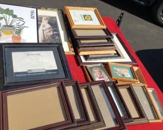 Miscellaneous picture frames