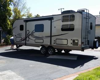 Ample storage, Single slide with awning. Murphy queen, dinette, bunk house beds allow sleeping for 6. Single owner, Always covered when not in use, all systems function like new. Trailer is in like new condition with only minimal wear.