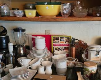 Pyrex in the kitchen