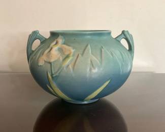1939 Roseville Pottery Jardiniere Iris Blue