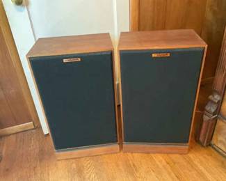 Pair Of Vintage Klipsch KG4 Speakers