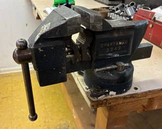 Craftsman Bench Vise