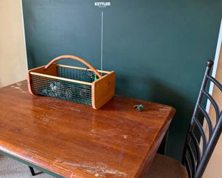 Top for pool table to make into a table tennis game