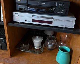 VHS, DVD Players
