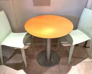 MCM Cafe Table W Pair Of Bellini Style Chairs