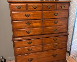 Vintage Dixie 6 Drawer Dresser | *AVAILABLE FOR PRESALE* | $50 | 40"W 18"D 49"H