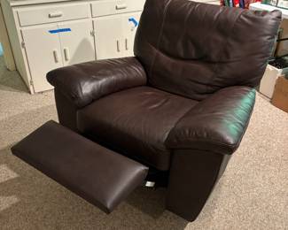 Oversized Chocolate Leather Recliner