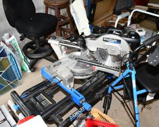 785Garage