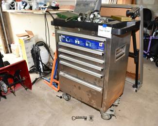 806Garage