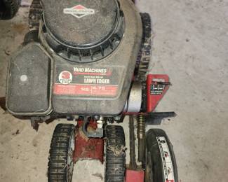 Lawn edger