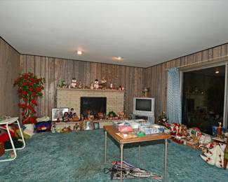 17Family Room Clearance